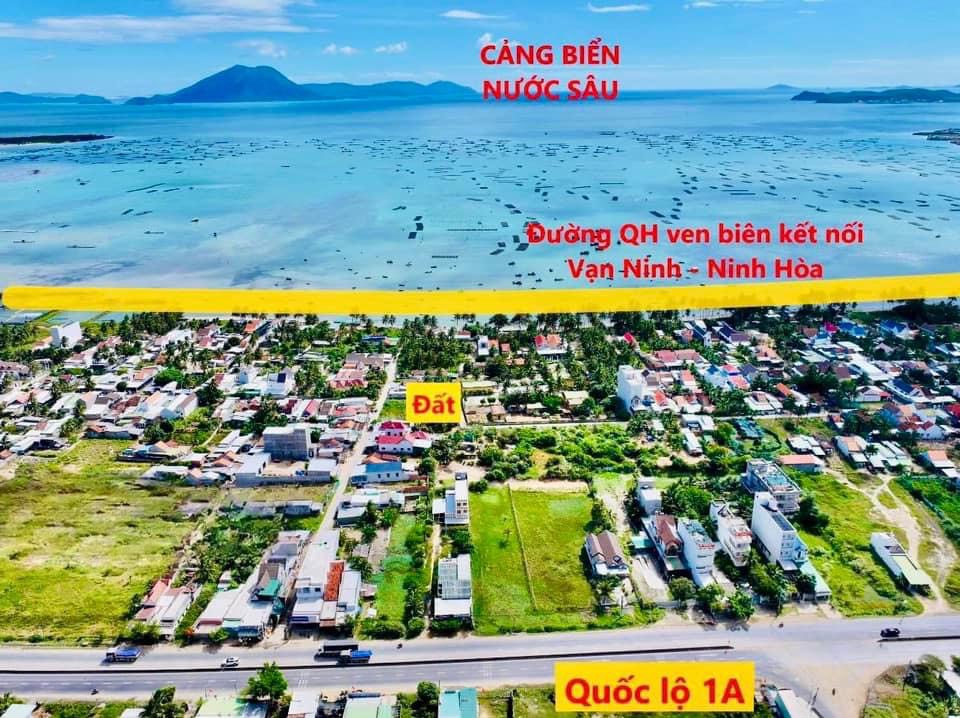 Bán lô đất sát biển Vân Phong, đường quy hoạch ven biển 30m, thấp hơn thị trường 2 giá
