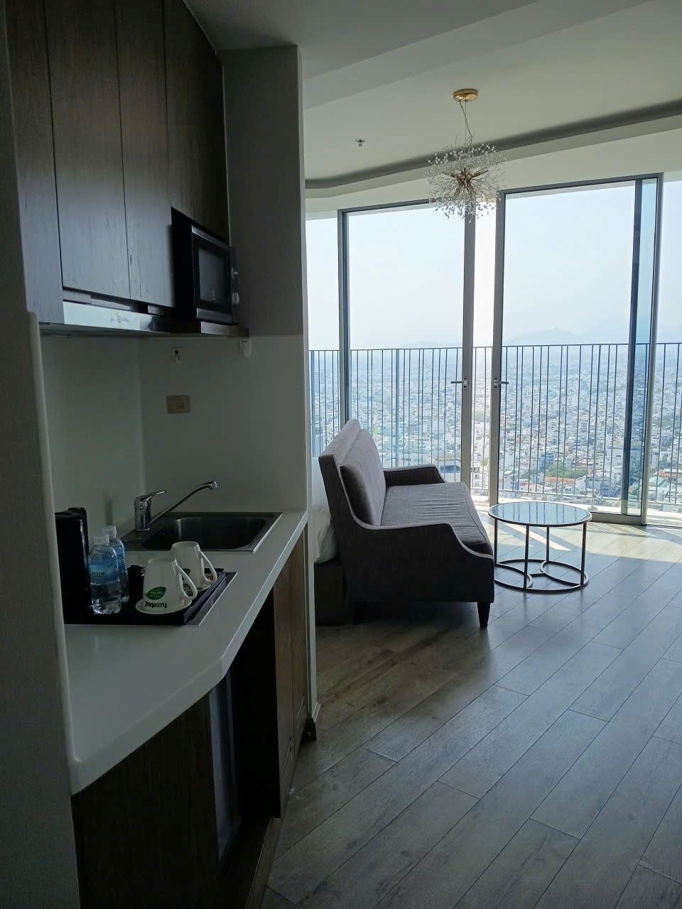 CĂN HỘ PANORAMA TẦNG CAO – VIEW THÀNH PHỐ & NÚI CỰC ĐẸP