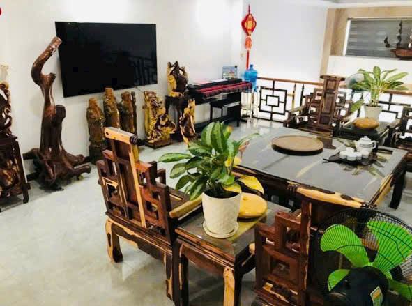 Giảm mạnh còn 7 tỷ, nhà phố mới 5 tầng mặt đường Trường Sơn , cạnh chợ Bình Tân