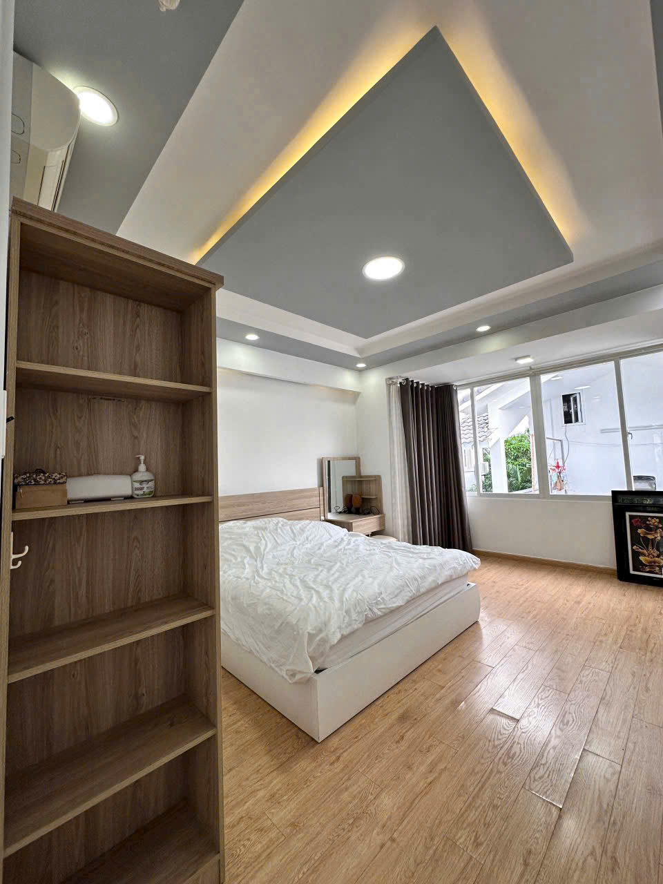Cho Thuê Biệt Thự An Viên 3 tầng LKF5 40tr/tháng cọc 2 tt 2  Diện tích : 180m2 (12x15).