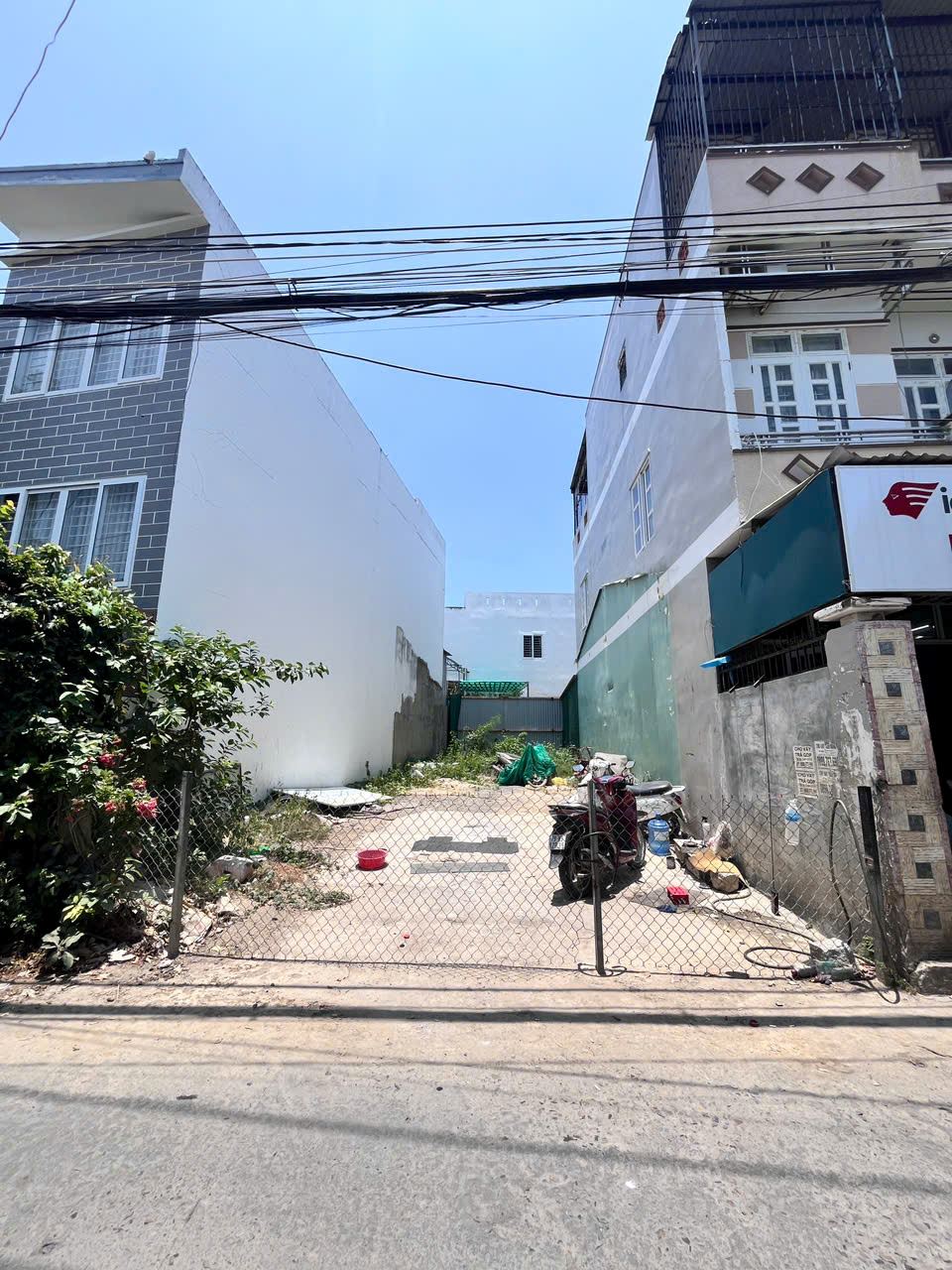 B.án Lô Đất mặt tiền Gò Cây Sung gần KĐT Vĩnh Điềm Trung DT : 107m2 5tỷ500 liên hệ e Trin