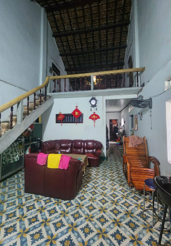 bán đất tặng nhà mặt tiền 2/4 gần chợ Vĩnh hải dt 161m2 giá