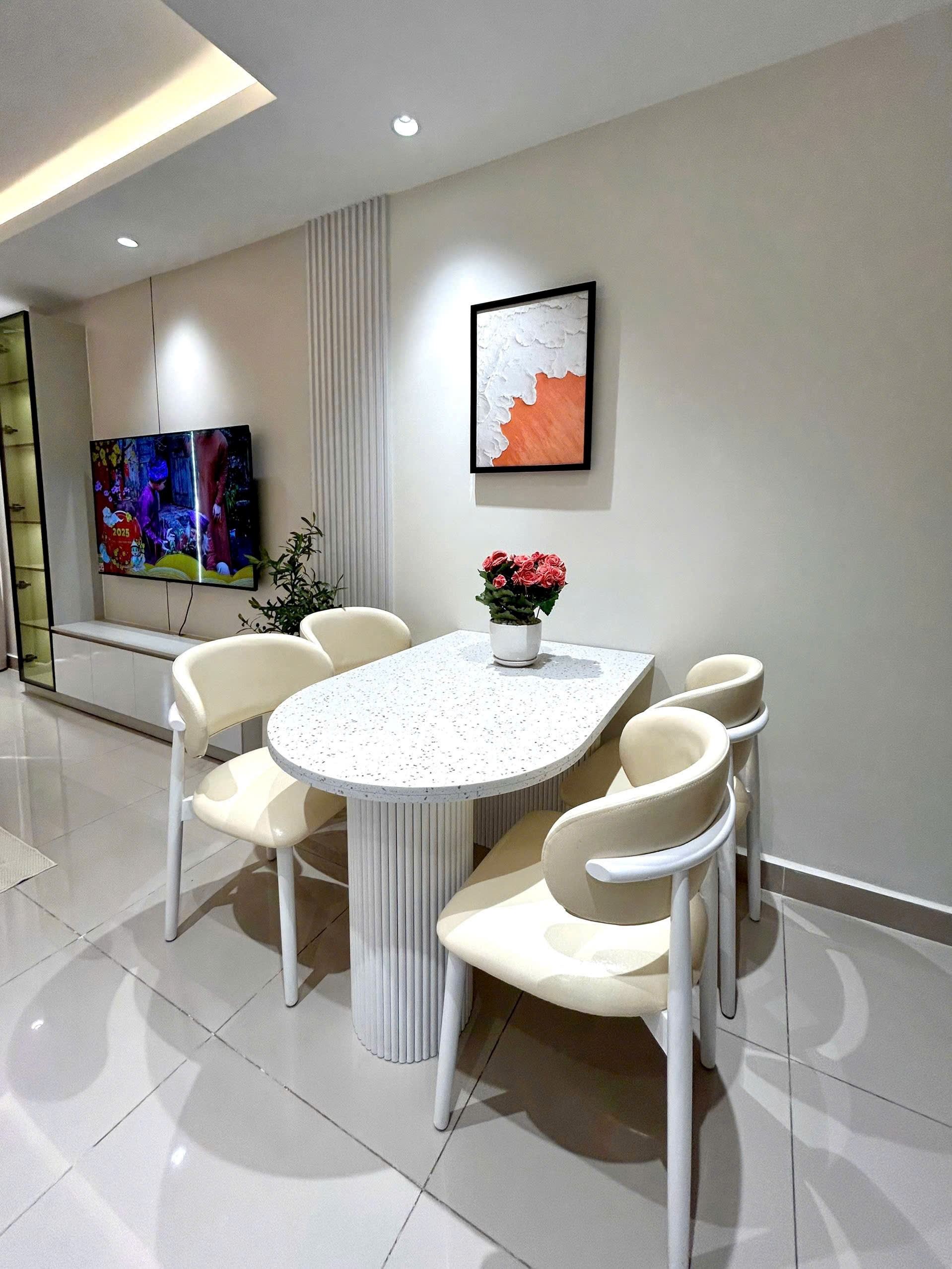 Xách Vali vào ở ngay căn hộ Đẹp VIEW SÔNG cực thoáng tại CT4 VCN Phước Hải phường nam Nha Trang, đối diện dự án Sun Group.