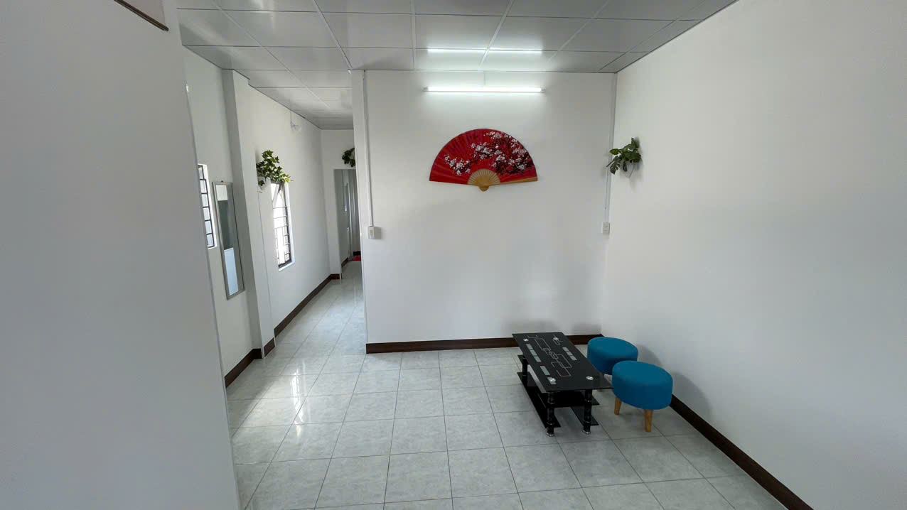 BÁN NHÀ 2 TẦNG HẺM ĐOÀN KẾT DT: 73,6m² Giá bán: 6 tỷ Liên hệ e Trinh