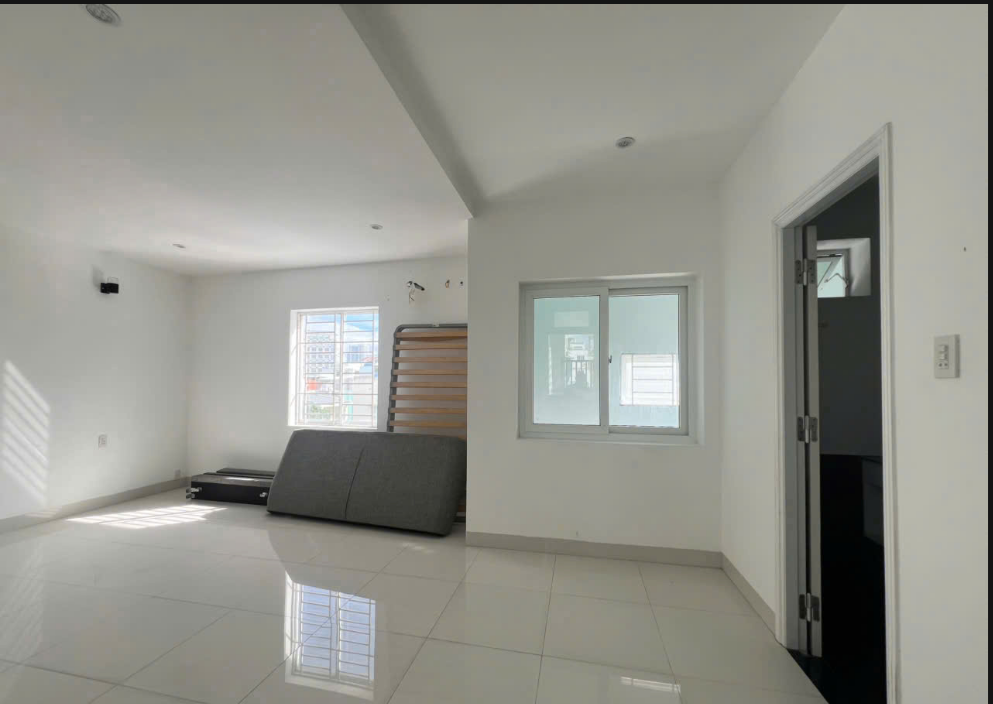 Bán Nhà kiểu Biệt thự mini Hà Thanh TTTP NHA TRANG dt127m2 Giá : 10,5 tỷ